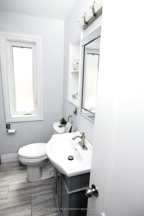 Photo 18 at 136 Strathburn Boulevard, Pelmo Park W5, Toronto