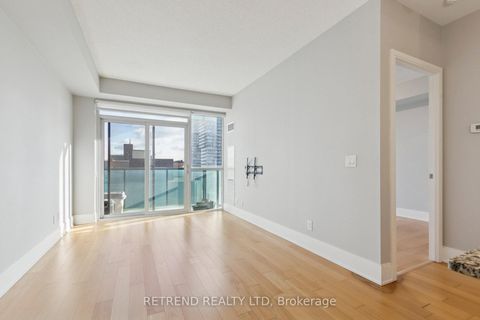 Photo 5 at 1312 - 70 Roehampton Avenue, Mount Pleasant West, Toronto