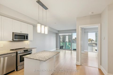 Photo 14 at 1312 - 70 Roehampton Avenue, Mount Pleasant West, Toronto