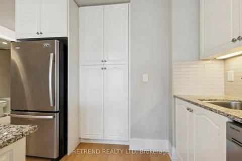 Photo 19 at 1312 - 70 Roehampton Avenue, Mount Pleasant West, Toronto