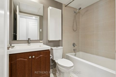 Photo 31 at 1312 - 70 Roehampton Avenue, Mount Pleasant West, Toronto