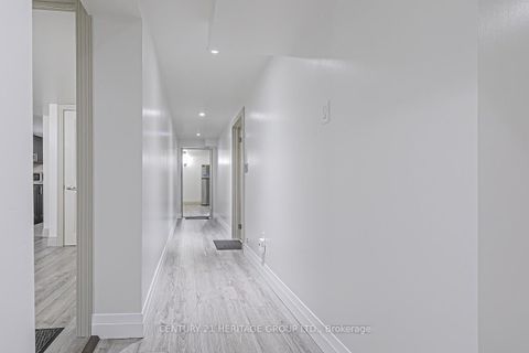 Photo 30 at 305 Connaught Avenue, Newtonbrook West, Toronto