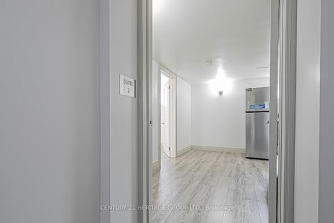 Photo 41 at 305 Connaught Avenue, Newtonbrook West, Toronto