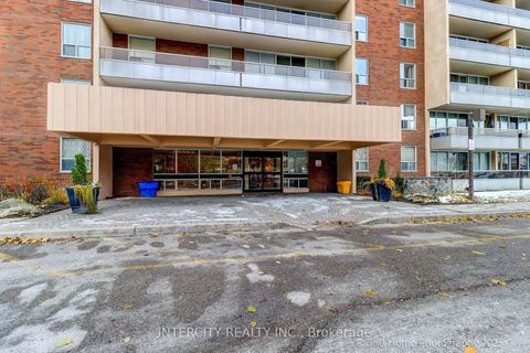 Photo 1 at 314 - 24 Four Winds Drive, York University Heights, Toronto