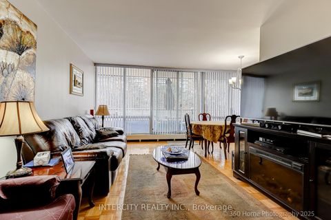 Photo 4 at 314 - 24 Four Winds Drive, York University Heights, Toronto