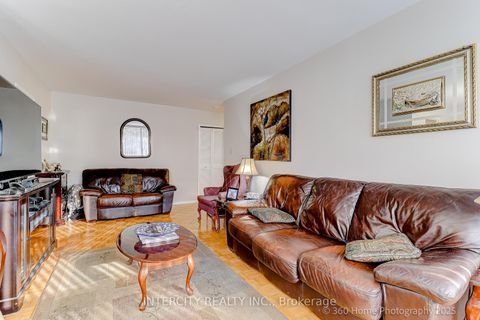 Photo 7 at 314 - 24 Four Winds Drive, York University Heights, Toronto