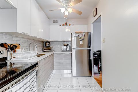 Photo 9 at 314 - 24 Four Winds Drive, York University Heights, Toronto