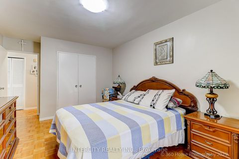 Photo 12 at 314 - 24 Four Winds Drive, York University Heights, Toronto