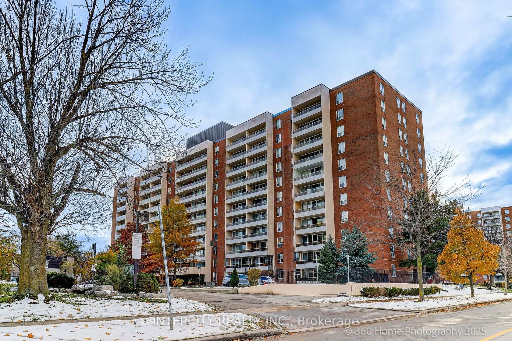 314 - 24 Four Winds Drive, York University Heights, Toronto 