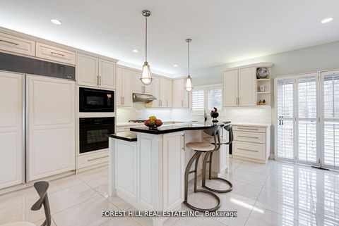 Photo 2 at 66 Sanibel Crescent, Uplands, Vaughan