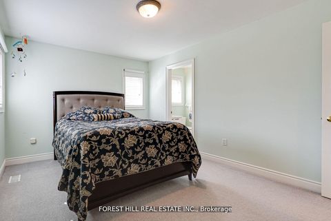 Photo 18 at 66 Sanibel Crescent, Uplands, Vaughan