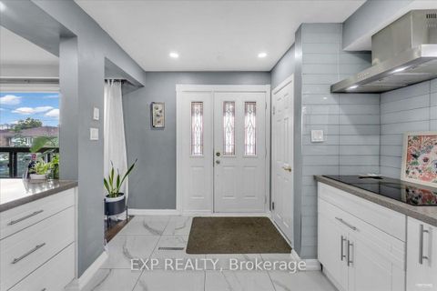 Photo 5 at 21 Kanarick Crescent, Jane Heights, Toronto