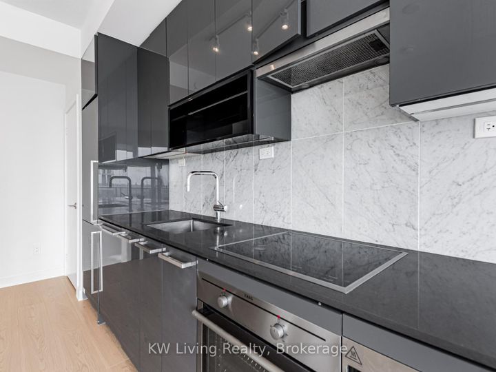 Photo 9 at 2806 - 115 McMahon Drive, Bayview Village, Toronto