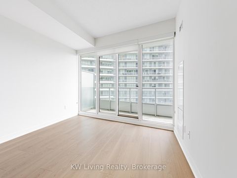 Photo 13 at 2806 - 115 McMahon Drive, Bayview Village, Toronto