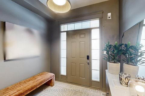 Photo 15 at 89 Thornapple Lane, Oak Ridges Lake Wilcox, Richmond Hill