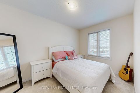 Photo 26 at 89 Thornapple Lane, Oak Ridges Lake Wilcox, Richmond Hill