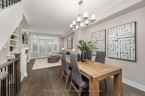 Photo 7 at 114 Six Point Road, City Centre West, Toronto