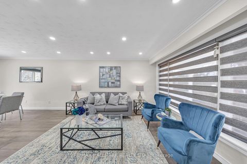 Photo 3 at 35 Rowallan Drive, West Hill, Toronto