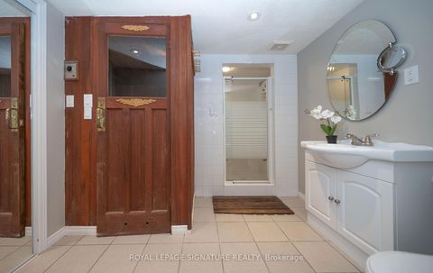 Photo 35 at 2098 Pharmacy Avenue, L'Amoreaux, Toronto