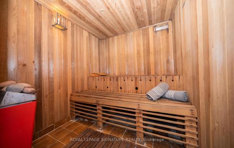 Photo 36 at 2098 Pharmacy Avenue, L'Amoreaux, Toronto