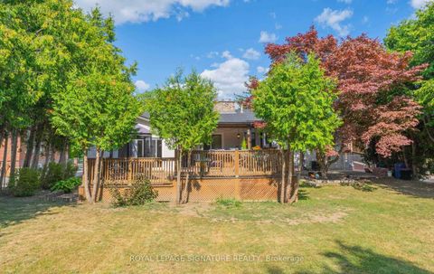 Photo 39 at 2098 Pharmacy Avenue, L'Amoreaux, Toronto