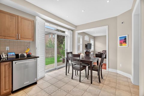 Photo 14 at 10 Mendel Crescent, Patterson, Vaughan