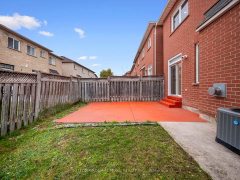 Photo 33 at 117 Wildberry Crescent, Vellore Village, Vaughan