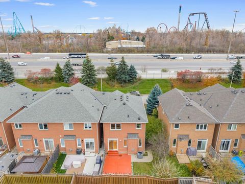 Photo 39 at 117 Wildberry Crescent, Vellore Village, Vaughan