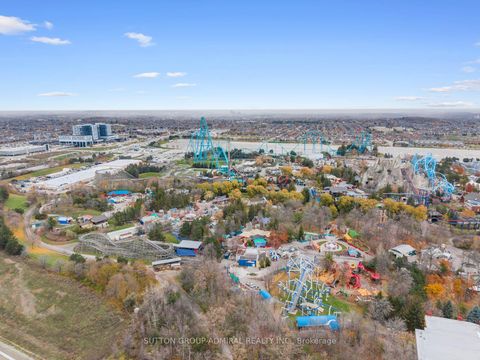 Photo 43 at 117 Wildberry Crescent, Vellore Village, Vaughan