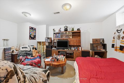 Photo 24 at 237 Mohawk Road, BR Bronte, Oakville