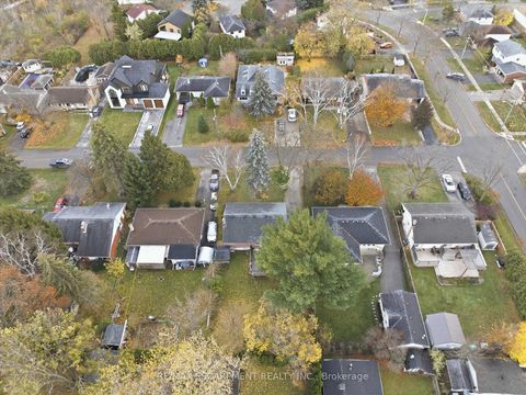 Photo 48 at 237 Mohawk Road, BR Bronte, Oakville