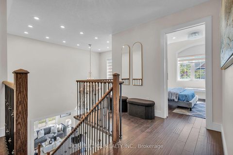 Photo 13 at 29 Sixteen Mile Drive, GO Glenorchy, Oakville