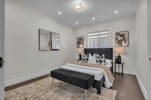 Photo 18 at 29 Sixteen Mile Drive, GO Glenorchy, Oakville