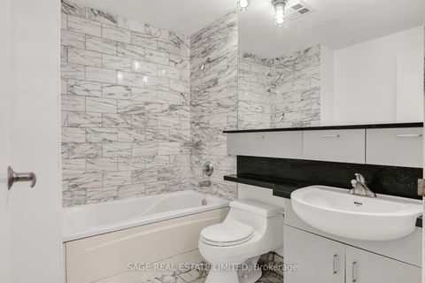 Photo 16 at 213 - 70 Alexander Street, Yonge Corridor, Toronto