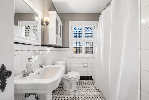 Photo 15 at 10 Heather Road, Leaside, Toronto