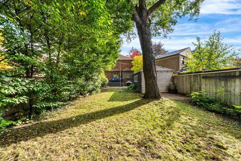 Photo 21 at 10 Heather Road, Leaside, Toronto