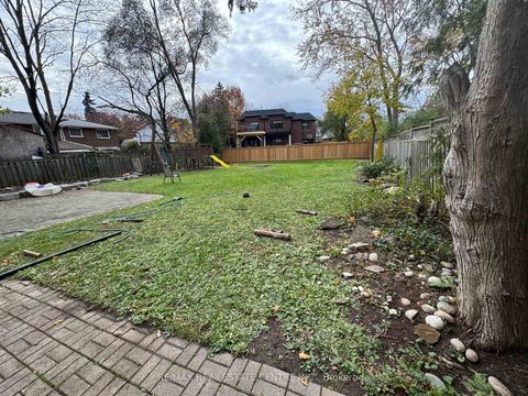 Photo 2 at 1048 Robarts Road, CP College Park, Oakville