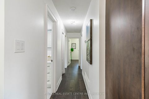 Photo 15 at 1048 Robarts Road, CP College Park, Oakville