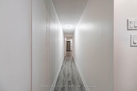 Photo 29 at 1048 Robarts Road, CP College Park, Oakville