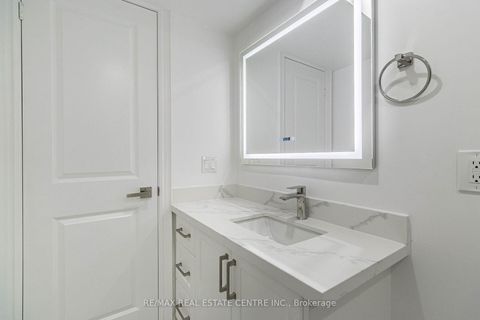 Photo 46 at 1048 Robarts Road, CP College Park, Oakville