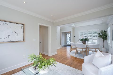 Photo 11 at 75 Brookfield Road, CO Central, Oakville