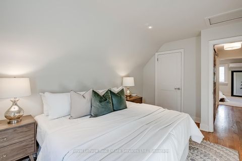 Photo 37 at 75 Brookfield Road, CO Central, Oakville