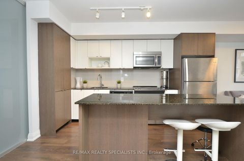 Photo 5 at 2206 - 9 VALHALLA INN Road, City Centre West, Toronto