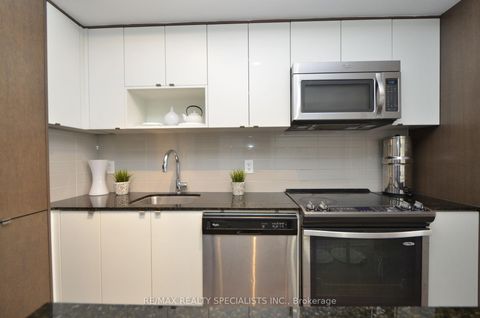 Photo 6 at 2206 - 9 VALHALLA INN Road, City Centre West, Toronto