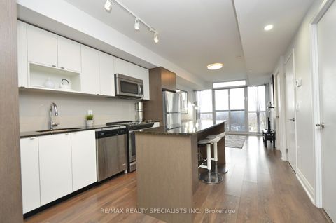 Photo 11 at 2206 - 9 VALHALLA INN Road, City Centre West, Toronto