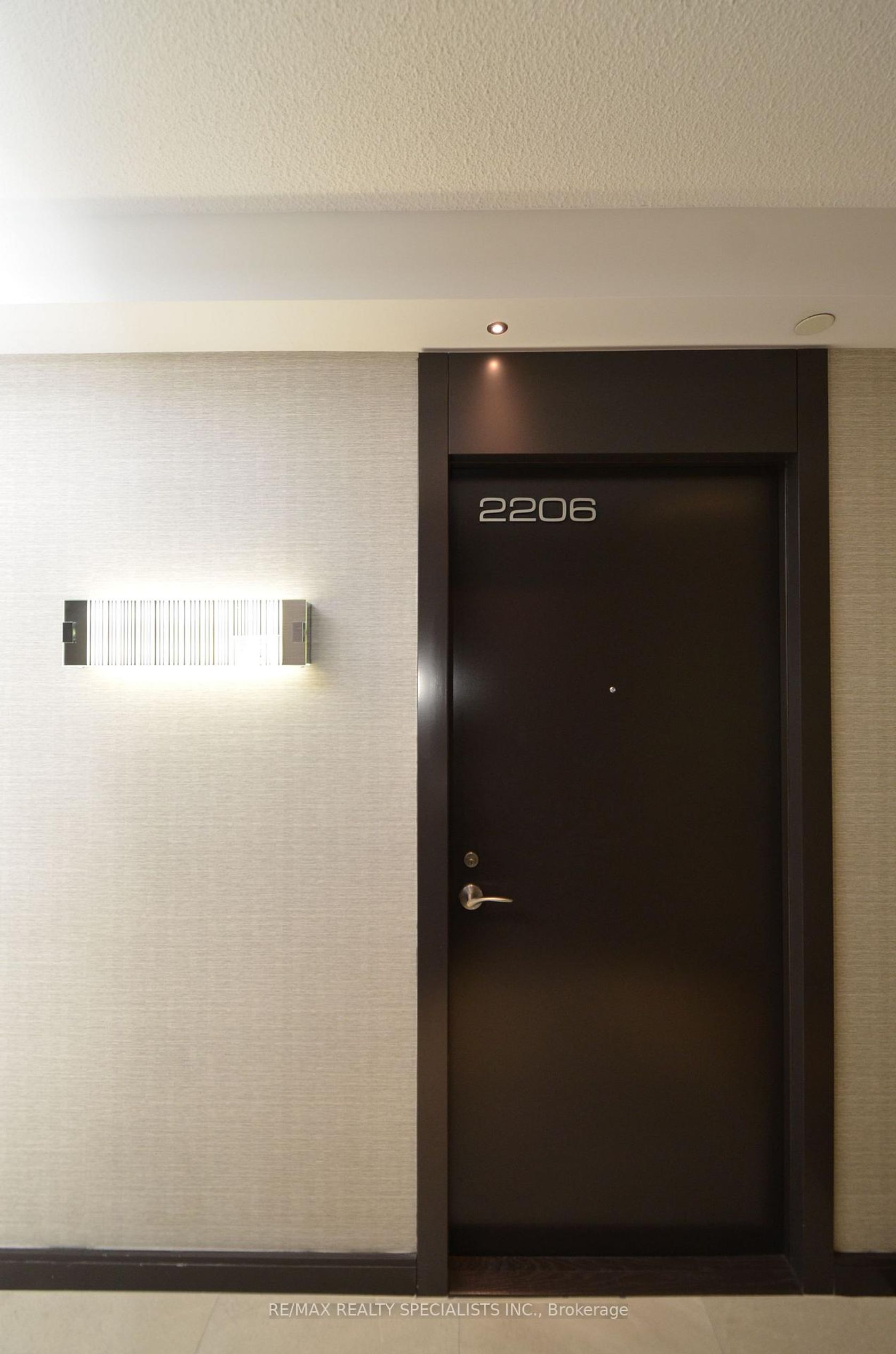 2206 - 9 VALHALLA INN Road, City Centre West, Toronto 