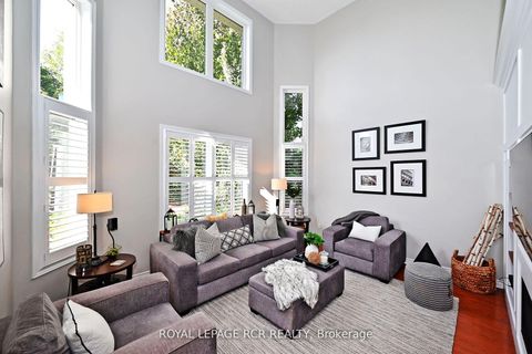 Photo 7 at 142 Regatta Avenue, Oak Ridges, Richmond Hill