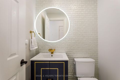 Photo 15 at 41 Gianmarco Way, Vellore Village, Vaughan