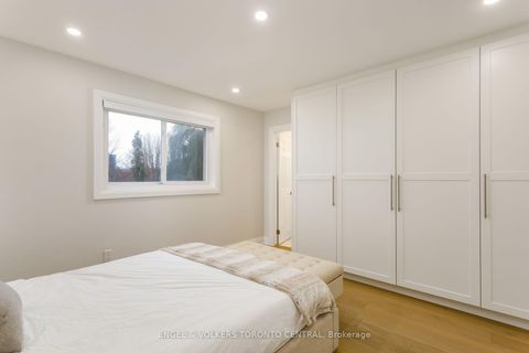 Photo 26 at 41 Gianmarco Way, Vellore Village, Vaughan