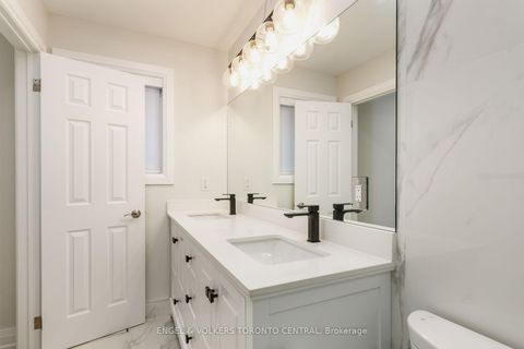 Photo 28 at 41 Gianmarco Way, Vellore Village, Vaughan